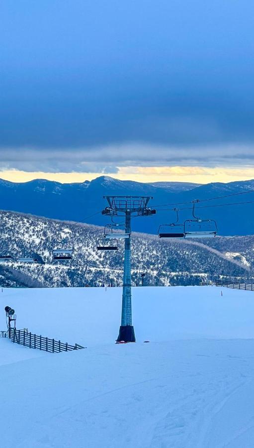Ajax Ski Club Hotel Mount Buller Exterior foto